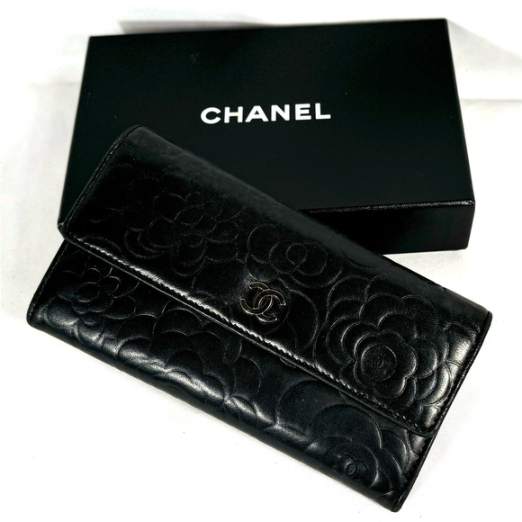 CHANEL Handbags - Chanel Black Camelia‎ Wallet EUC with box